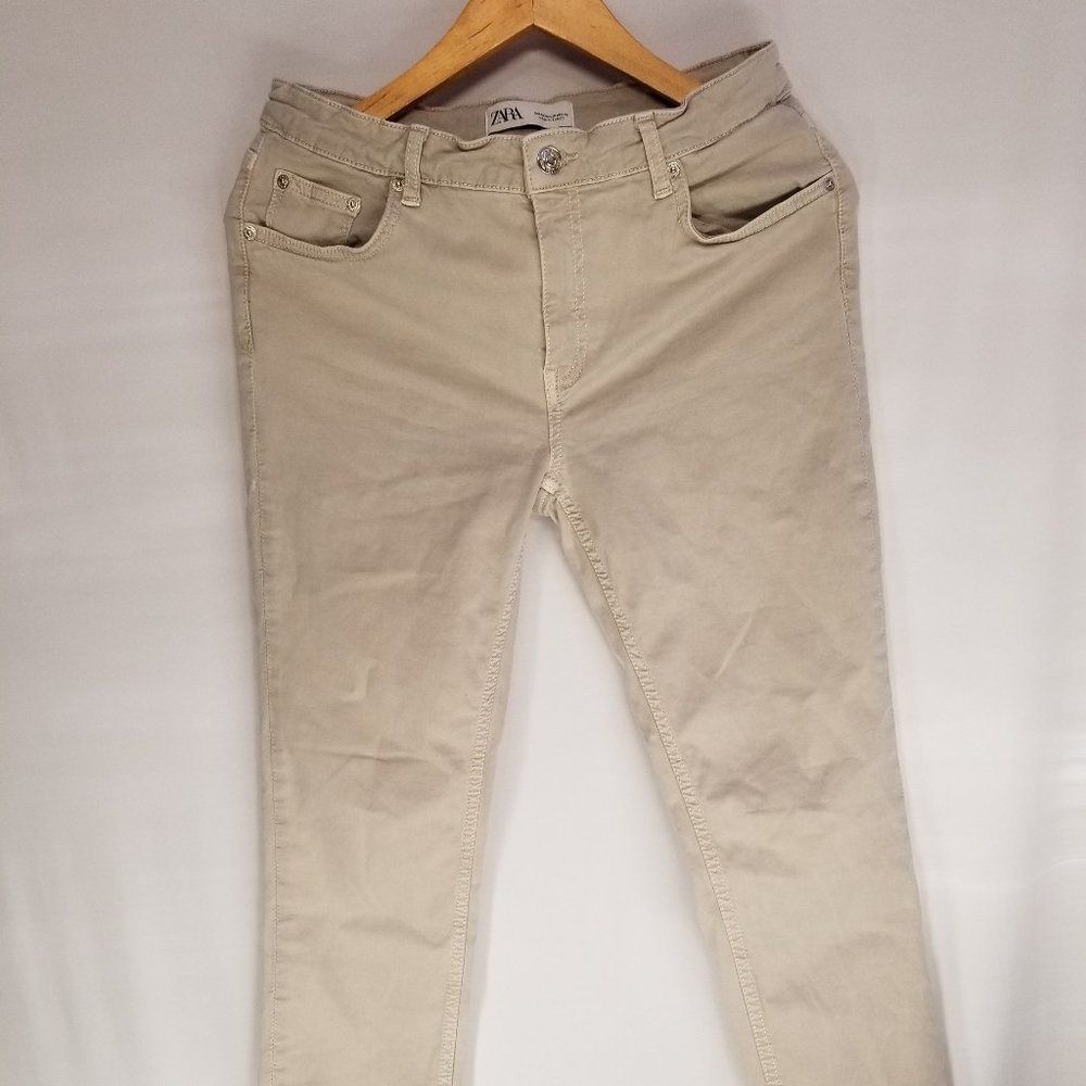 ZARA REGULAR KHAKI PANTS